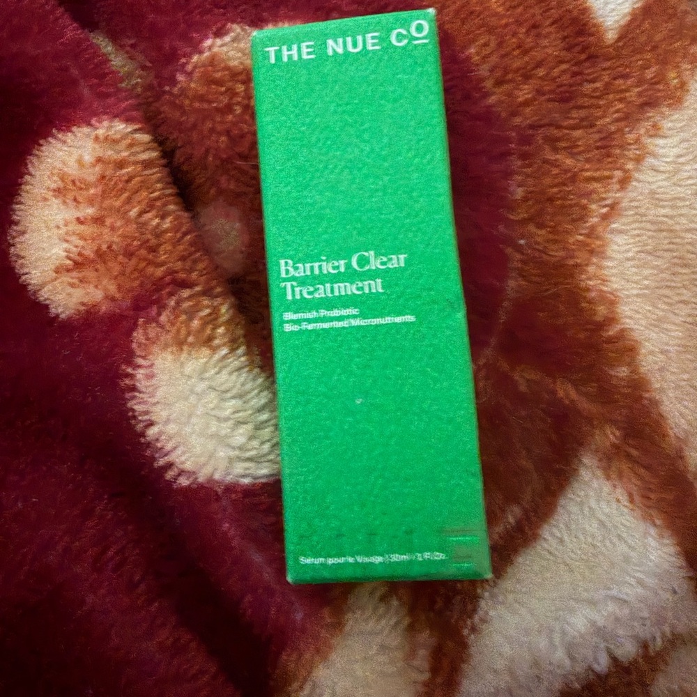 The Nue Co. Barrier Clear Treatment - Green